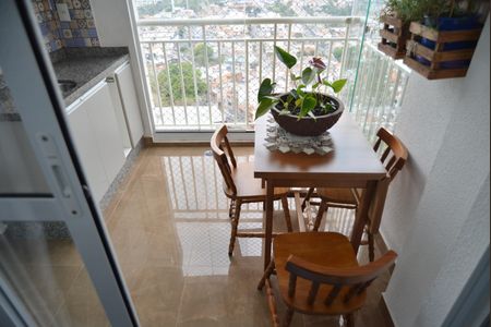 Apartamento à venda com 65m², 3 quartos e 2 vagasSacada