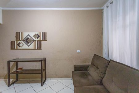 Casa à venda com 160m², 3 quartos e 2 vagas Casa à venda com 160m², 3 quartos e 2 vagasSala