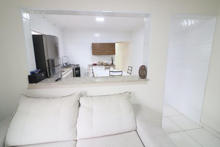 Casa à venda com 375m², 3 quartos e 4 vagasSala