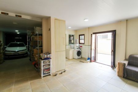 Casa à venda com 177m², 3 quartos e 2 vagas Casa à venda com 177m², 3 quartos e 2 vagasSala 2