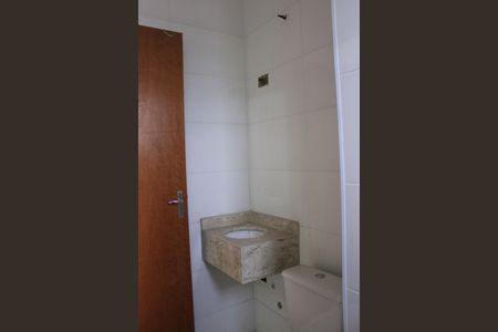 Casa à venda com 105m², 3 quartos e 2 vagasBanheiro da Suíte 2