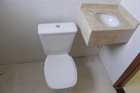 Casa à venda com 105m², 3 quartos e 2 vagasBanheiro da Suíte 3