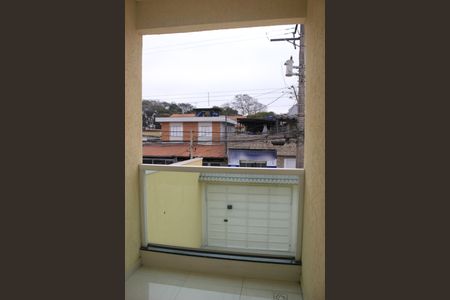 Casa à venda com 105m², 3 quartos e 2 vagasVaranda