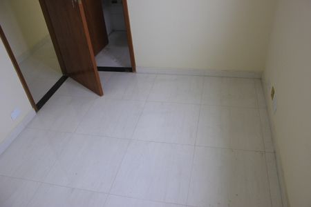 Casa à venda com 105m², 3 quartos e 2 vagasSuíte 2