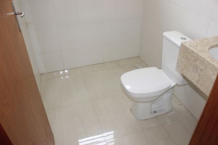 Casa à venda com 105m², 3 quartos e 2 vagasBanheiro da Suíte 3