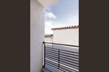 Varanda de casa de condomínio à venda com 2 quartos, 60m² em Parque Boturussu, São Paulo