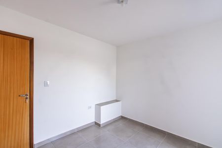 Suite 1 de casa de condomínio à venda com 2 quartos, 60m² em Parque Boturussu, São Paulo