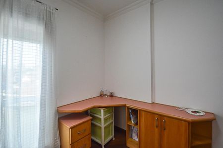 Apartamento à venda com 188m², 4 quartos e 3 vagas Apartamento à venda com 188m², 4 quartos e 3 vagasQuarto 3 - Suíte