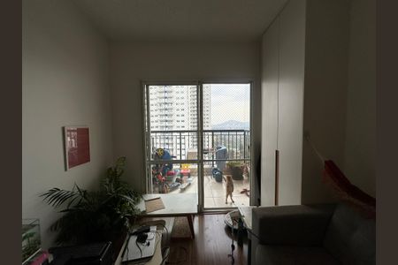 Apartamento para alugar com 68m², 2 quartos e 1 vaga Apartamento para alugar com 68m², 2 quartos e 1 vagaSala