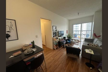 Apartamento para alugar com 68m², 2 quartos e 1 vaga Apartamento para alugar com 68m², 2 quartos e 1 vagaSala