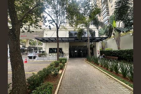 Apartamento para alugar com 68m², 2 quartos e 1 vaga Apartamento para alugar com 68m², 2 quartos e 1 vagaFachada e portaria