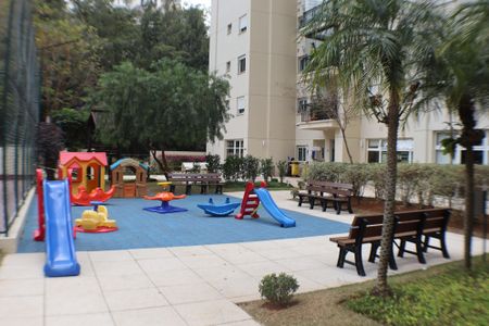 Apartamento para alugar com 68m², 2 quartos e 1 vaga Apartamento para alugar com 68m², 2 quartos e 1 vagaÁrea comum - Playground