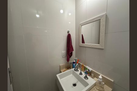Apartamento para alugar com 68m², 2 quartos e 1 vaga Apartamento para alugar com 68m², 2 quartos e 1 vagaBanheiro Social