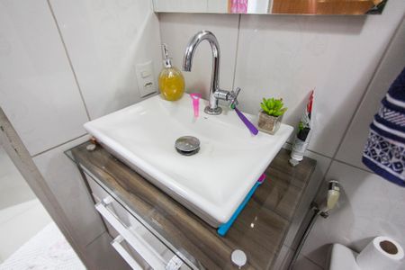 Apartamento para alugar com 46m², 2 quartos e 1 vaga Apartamento para alugar com 46m², 2 quartos e 1 vagaBanheiro
