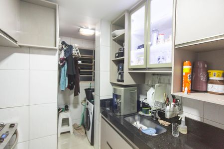 Apartamento para alugar com 46m², 2 quartos e 1 vaga Apartamento para alugar com 46m², 2 quartos e 1 vagaCozinha
