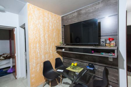Sala de apartamento para alugar com 2 quartos, 46m² em Chácaras Tubalina E Quartel, Uberlândia