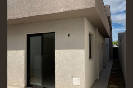 Casa à venda com 260m², 3 quartos e 2 vagasÁrea privativa