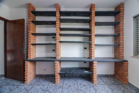 Casa para alugar com 180m², 4 quartos e 2 vagasQuarto 1