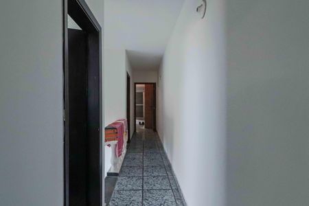 Casa para alugar com 180m², 4 quartos e 2 vagasCorredor