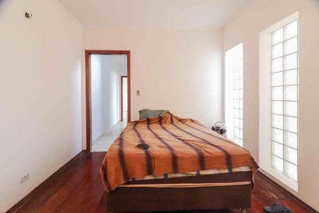 Casa para alugar com 180m², 4 quartos e 2 vagasSala