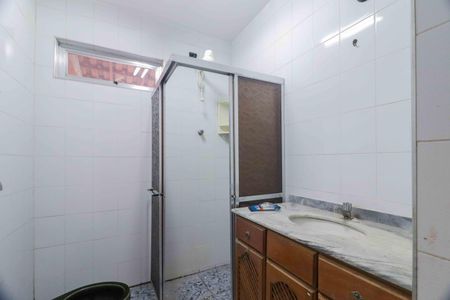 Casa para alugar com 180m², 4 quartos e 2 vagasBanheiro da Suíte