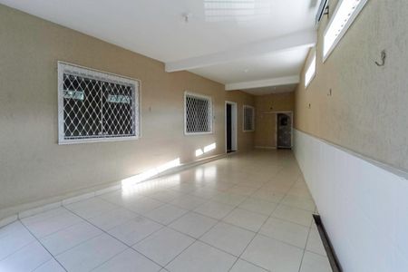 Casa para alugar com 200m², 4 quartos e 3 vagasEntrada