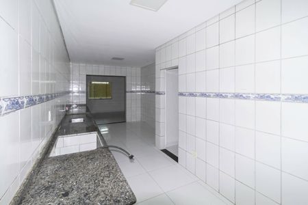 Casa para alugar com 200m², 4 quartos e 3 vagasCozinha