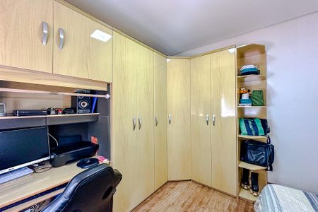 Casa à venda com 135m², 3 quartos e 2 vagasQuarto 2