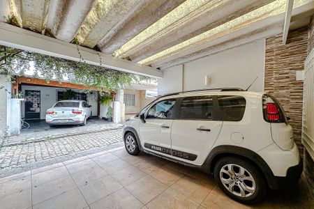 Casa à venda com 135m², 3 quartos e 2 vagasGaragem