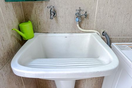 Casa à venda com 135m², 3 quartos e 2 vagasÁrea externa