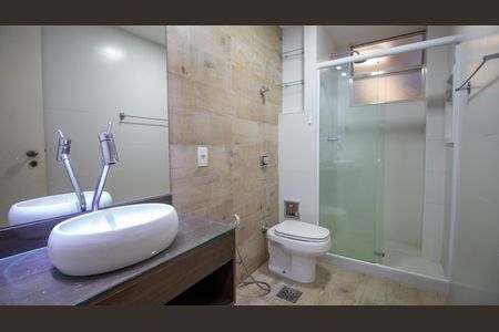 Apartamento à venda com 120m², 3 quartos e 2 vagasBanheiro Social