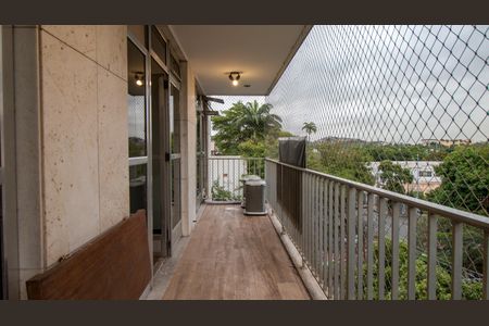 Sala Varanda de apartamento à venda com 3 quartos, 120m² em Maracanã, Rio de Janeiro