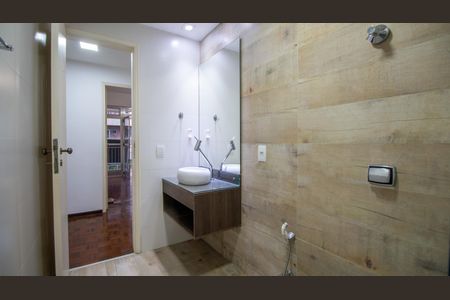 Apartamento à venda com 120m², 3 quartos e 2 vagasBanheiro Social