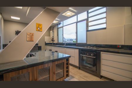 Apartamento à venda com 120m², 3 quartos e 2 vagasCozinha