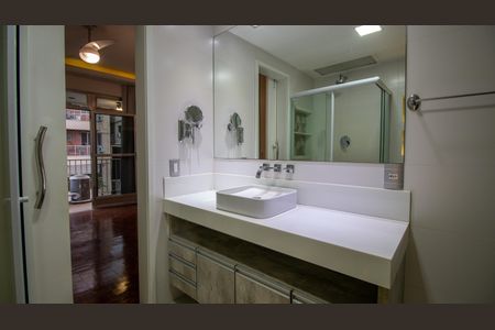 Apartamento à venda com 120m², 3 quartos e 2 vagasBanheiro Suíte