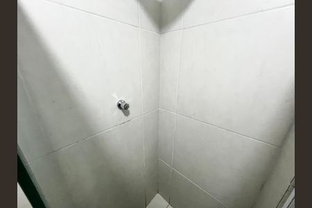 Studio para alugar com 25m², 1 quarto e sem vaga Studio para alugar com 25m², 1 quarto e sem vagaBanheiro