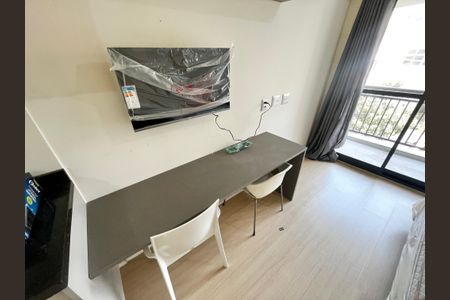 Studio para alugar com 25m², 1 quarto e sem vaga Studio para alugar com 25m², 1 quarto e sem vagaStudio