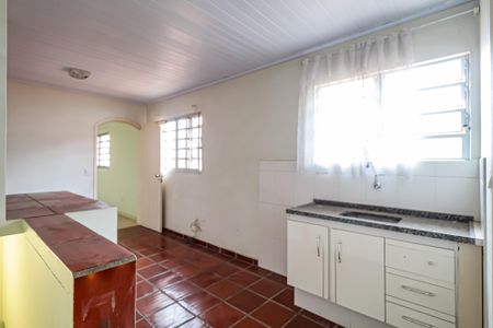 Casa à venda com 224m², 3 quartos e 3 vagas Casa à venda com 224m², 3 quartos e 3 vagasEdícula - Sala