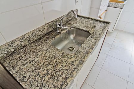 Apartamento à venda com 44m², 2 quartos e 1 vaga Apartamento à venda com 44m², 2 quartos e 1 vagaCozinha