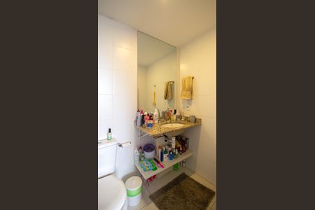 Apartamento à venda com 168m², 2 quartos e 1 vagaBanheiro da Suíte 1