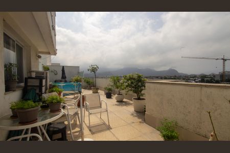 Apartamento para alugar com 168m², 2 quartos e 1 vagaCobertura