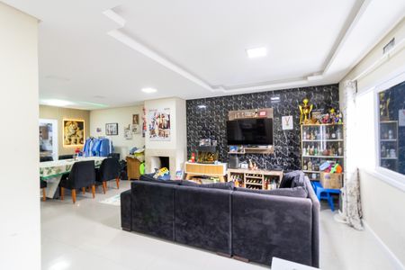 Sala de casa de condomínio para alugar com 3 quartos, 170m² em Chapéu do Sol, Porto Alegre