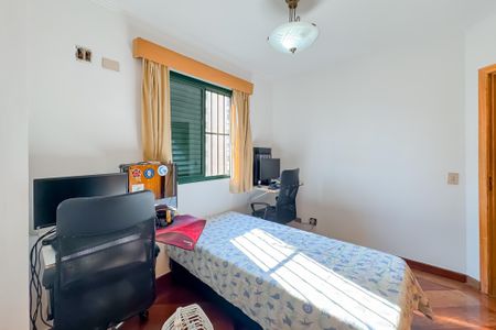 Apartamento à venda com 68m², 3 quartos e 2 vagasQuarto 2