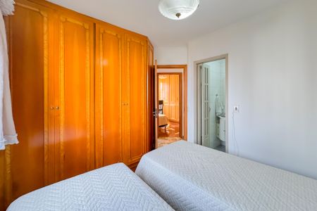 Apartamento à venda com 68m², 3 quartos e 2 vagasSuíte