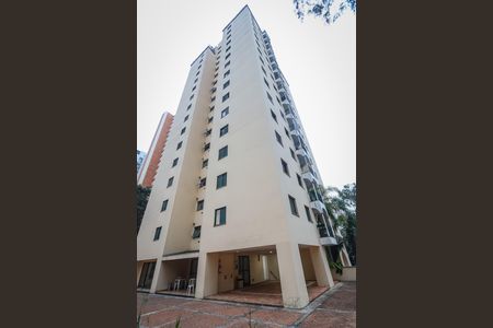 Apartamento para alugar com 75m², 2 quartos e 2 vagas Apartamento para alugar com 75m², 2 quartos e 2 vagasPrédio