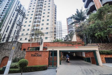 Apartamento para alugar com 75m², 2 quartos e 2 vagas Apartamento para alugar com 75m², 2 quartos e 2 vagasFachada do Prédio