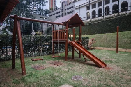 Apartamento para alugar com 75m², 2 quartos e 2 vagas Apartamento para alugar com 75m², 2 quartos e 2 vagasÁrea comum - Playground