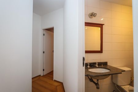 Apartamento para alugar com 75m², 2 quartos e 2 vagas Apartamento para alugar com 75m², 2 quartos e 2 vagasCorredor