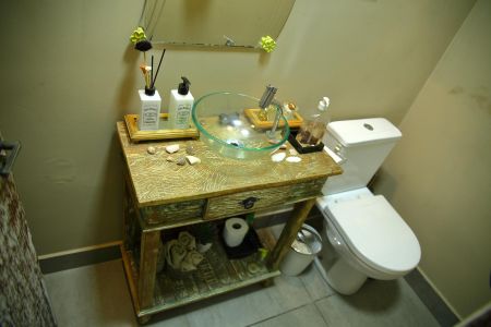 Casa à venda com 204m², 3 quartos e 5 vagasEspaço Gourmet - Banheiro