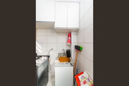 Área de Serviço de apartamento para alugar com 2 quartos, 45m² em Chácara Cotia, Contagem